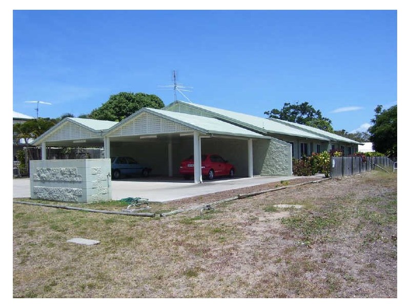 3/15 Williams Street, Bowen QLD 4805