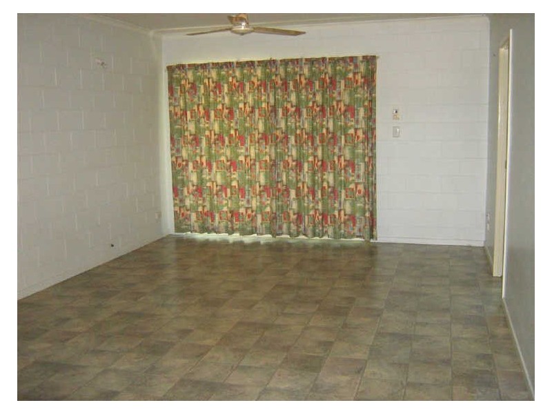 3/15 Williams Street, Bowen QLD 4805