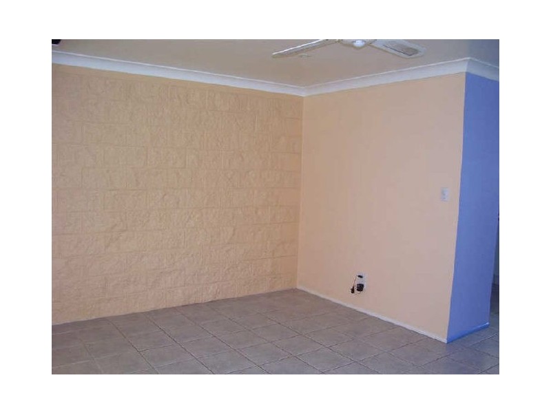 8 Oak Cresent, Bowen QLD 4805