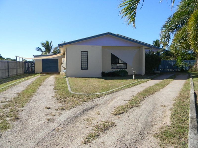 4 Mcdonnell Place, Bowen QLD 4805