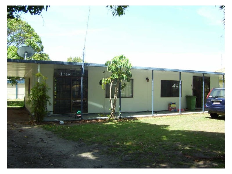 44 Field Street, Bowen QLD 4805