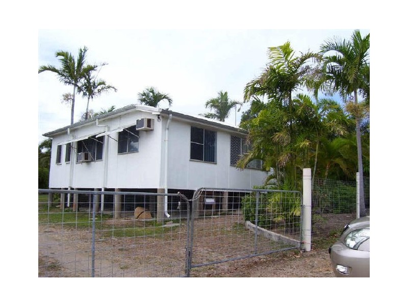 100 Williams Street, Bowen QLD 4805