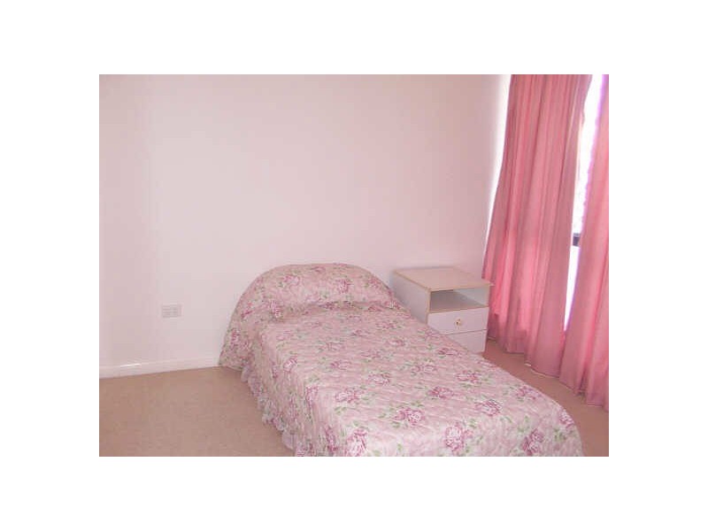 1/13 Queens Road, Bowen QLD 4805