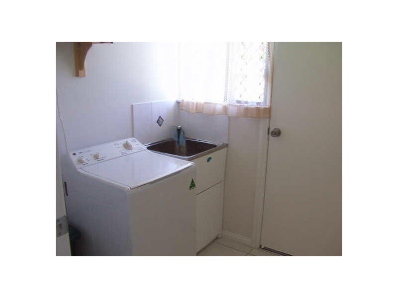 1/13 Queens Road, Bowen QLD 4805