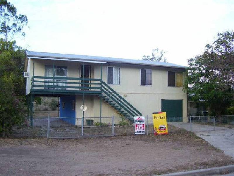 32 Walker Street, Collinsville QLD 4804