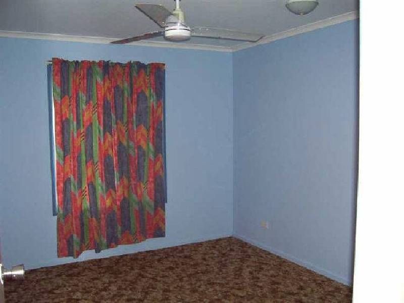 32 Walker Street, Collinsville QLD 4804