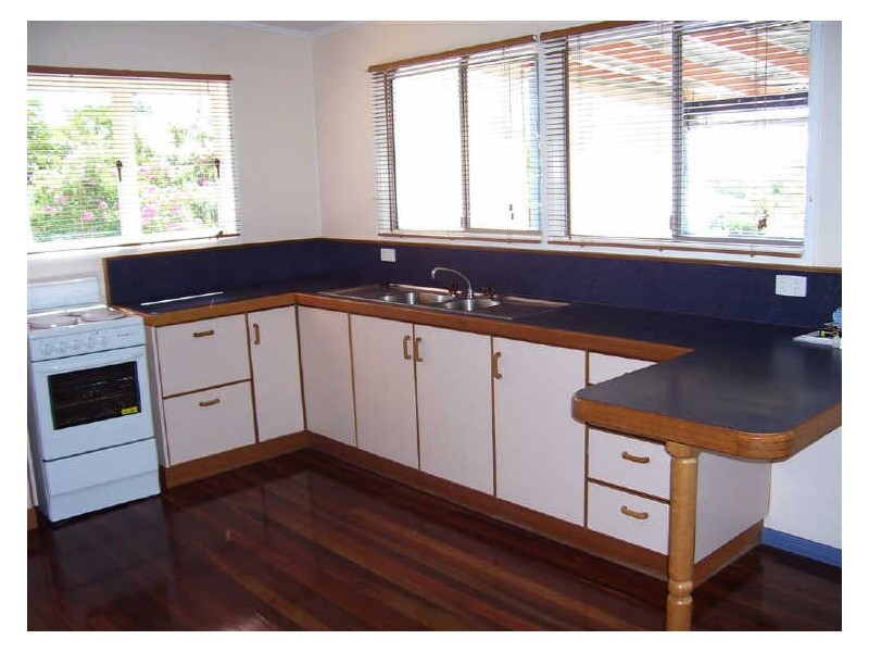 76 Gordon Street, Bowen QLD 4805