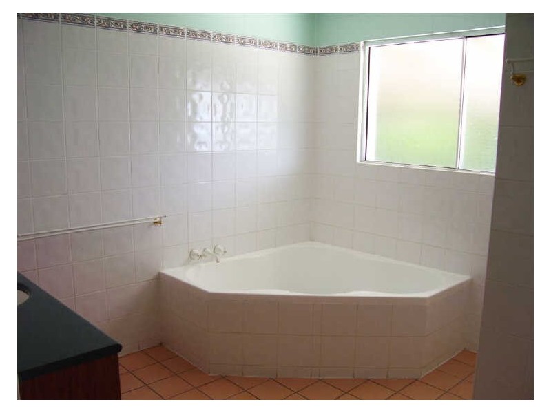 76 Gordon Street, Bowen QLD 4805