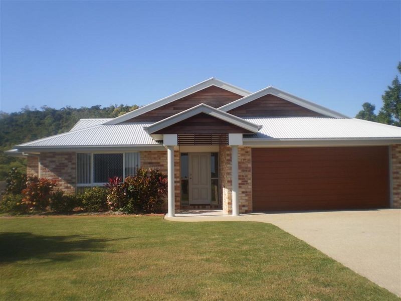 136 Oceanview Drive, Bowen QLD 4805