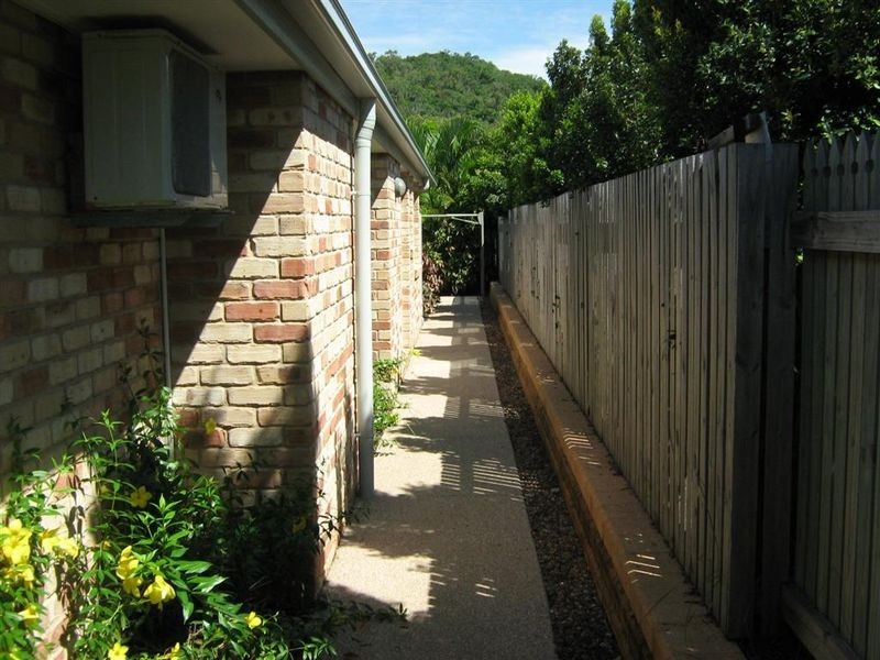 136 Oceanview Drive, Bowen QLD 4805