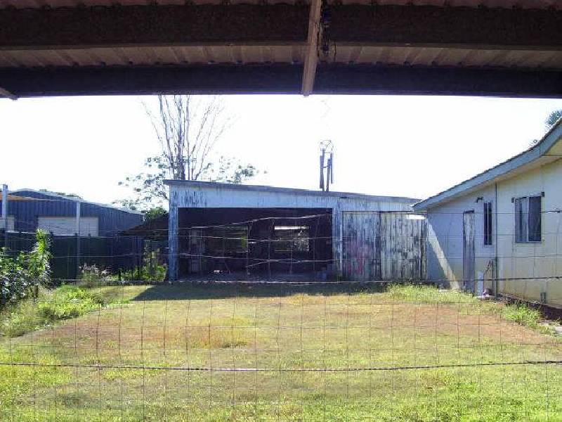 8 Gilbert Street, Bowen QLD 4805