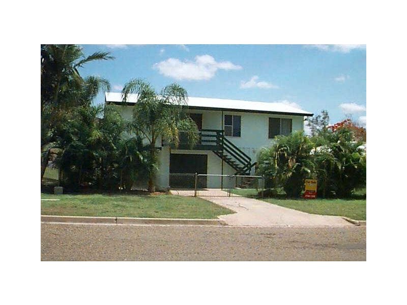 38 Walker Street, Collinsville QLD 4804