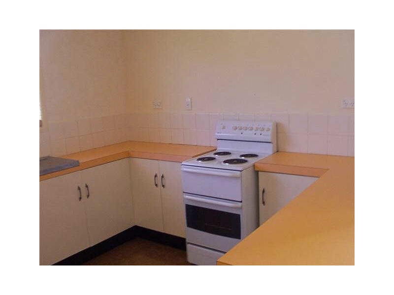 38 Walker Street, Collinsville QLD 4804