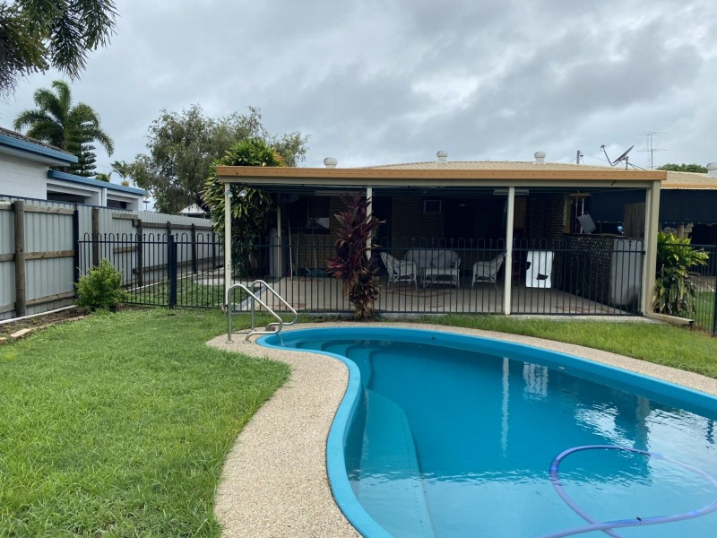 Unit 2/19 Argyle Street, Bowen QLD 4805