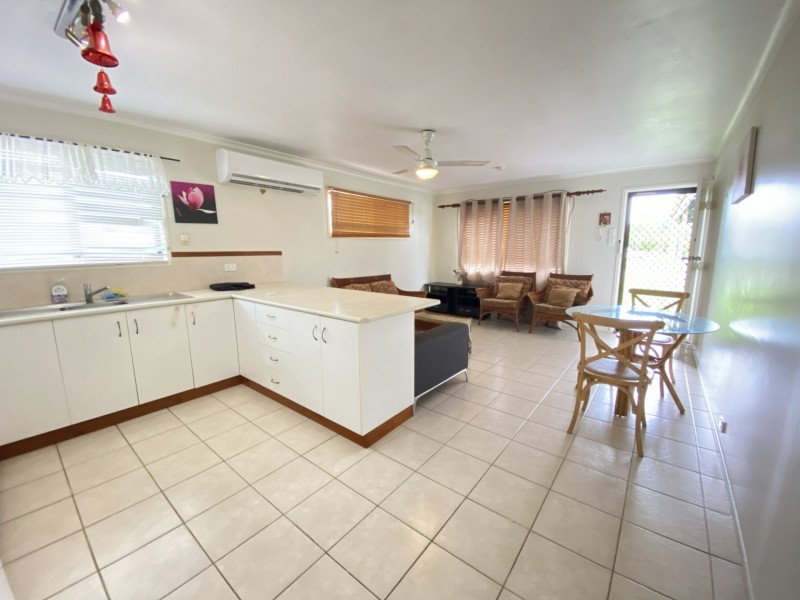 Unit 2/19 Argyle Street, Bowen QLD 4805
