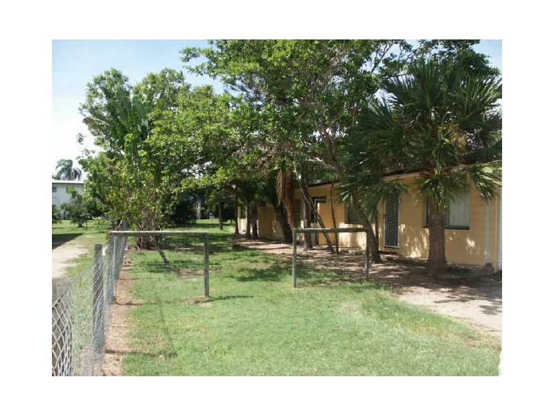 10 Verna Street, Bowen QLD 4805