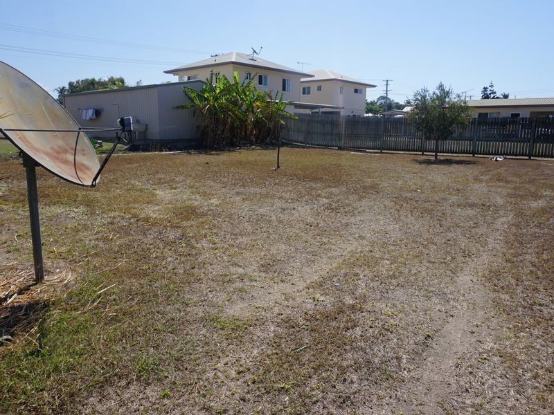 88 Powell Street, Bowen QLD 4805