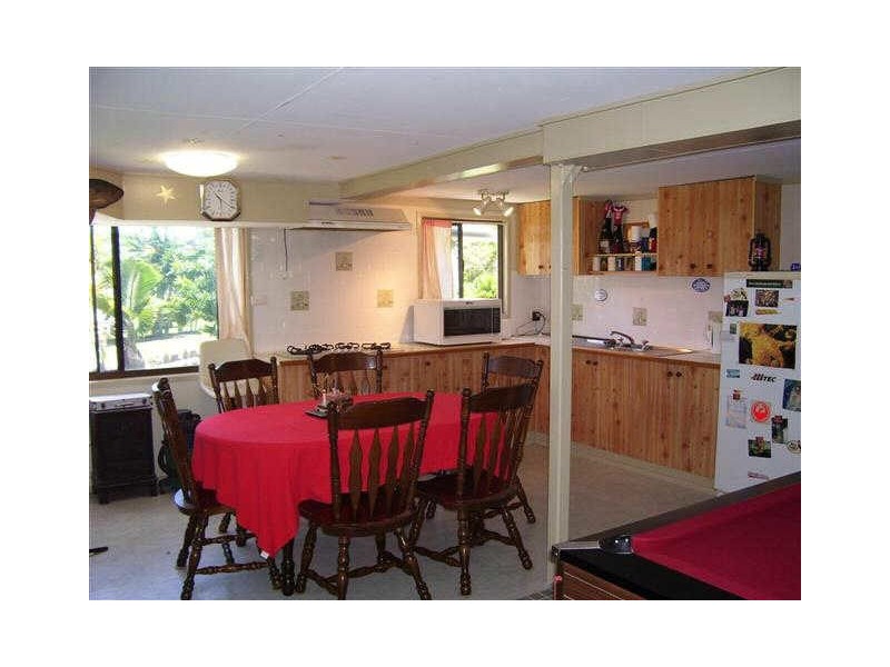 30 Brisbane Street, Bowen QLD 4805