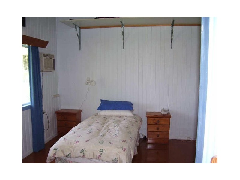 30 Brisbane Street, Bowen QLD 4805