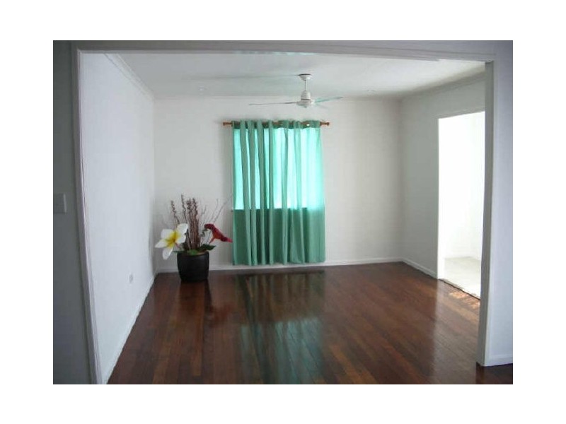 21 Rose Bay Road, Bowen QLD 4805