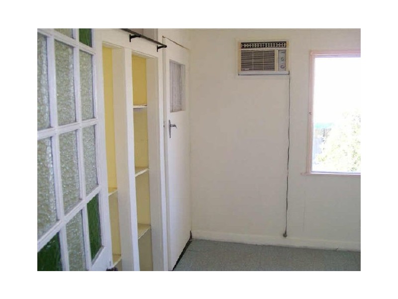 122 Herbert Street, Bowen QLD 4805