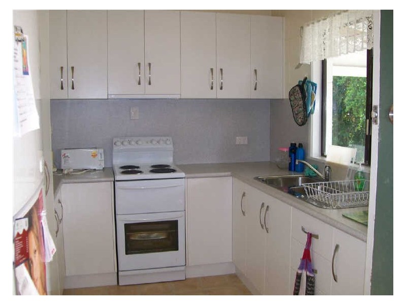 6 Tracey Street, Bowen QLD 4805