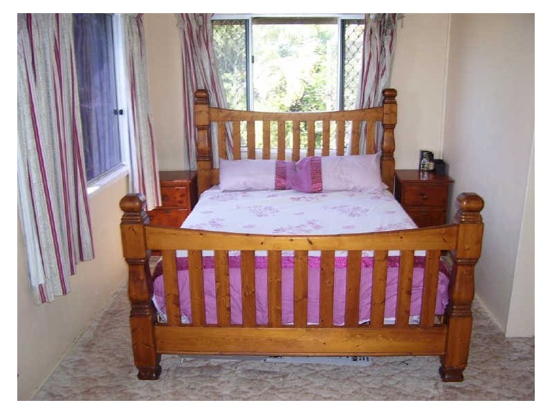 12 Mitchell Street, Bowen QLD 4805