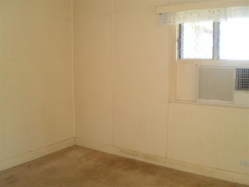 12 Mitchell Street, Bowen QLD 4805