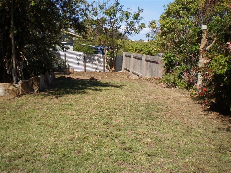 12 Mitchell Street, Bowen QLD 4805