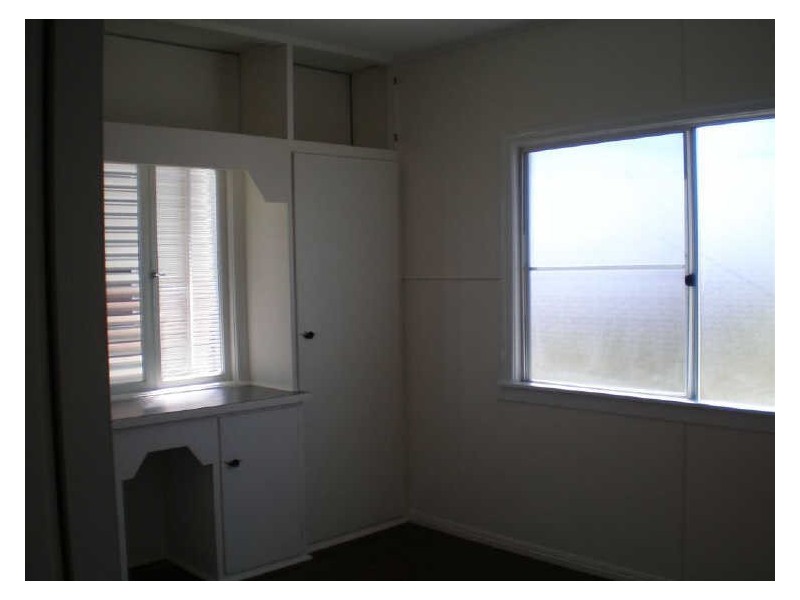 60 Tollington Rd, Bowen QLD 4805