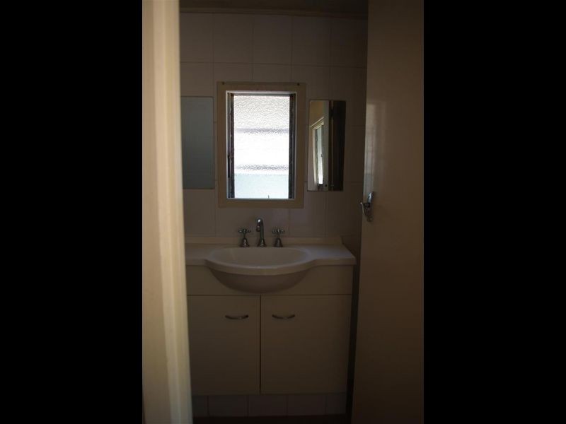 17 Gilbert Street, Bowen QLD 4805