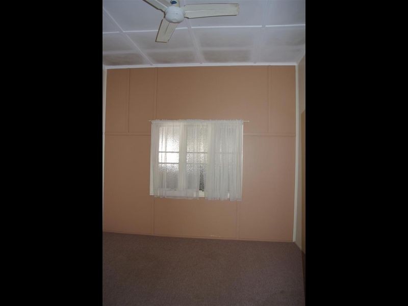 17 Gilbert Street, Bowen QLD 4805