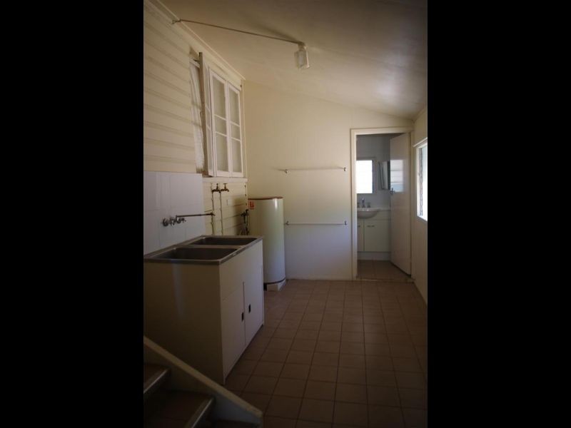 17 Gilbert Street, Bowen QLD 4805