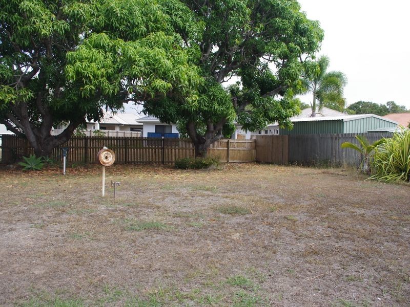 17 Gilbert Street, Bowen QLD 4805