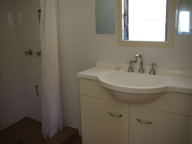 17 Gilbert Street, Bowen QLD 4805