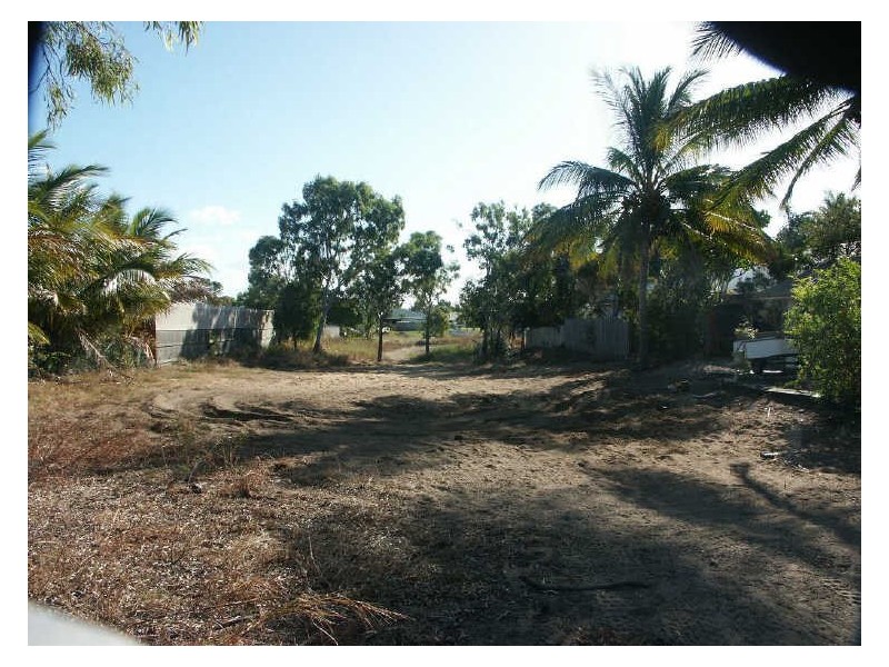 93 Soldiers Road, Bowen QLD 4805