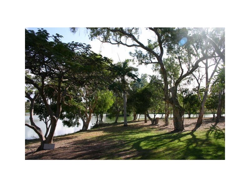 41 Hillview Road, Bowen QLD 4805
