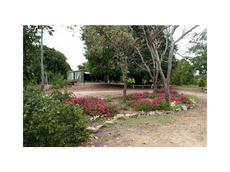 41 Hillview Road, Bowen QLD 4805