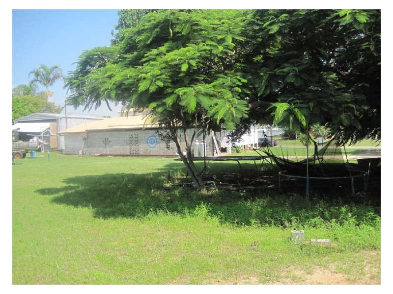 67 Williams Street, Bowen QLD 4805