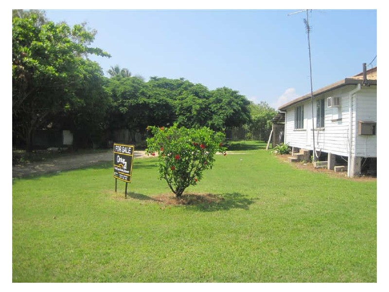 67 Williams Street, Bowen QLD 4805