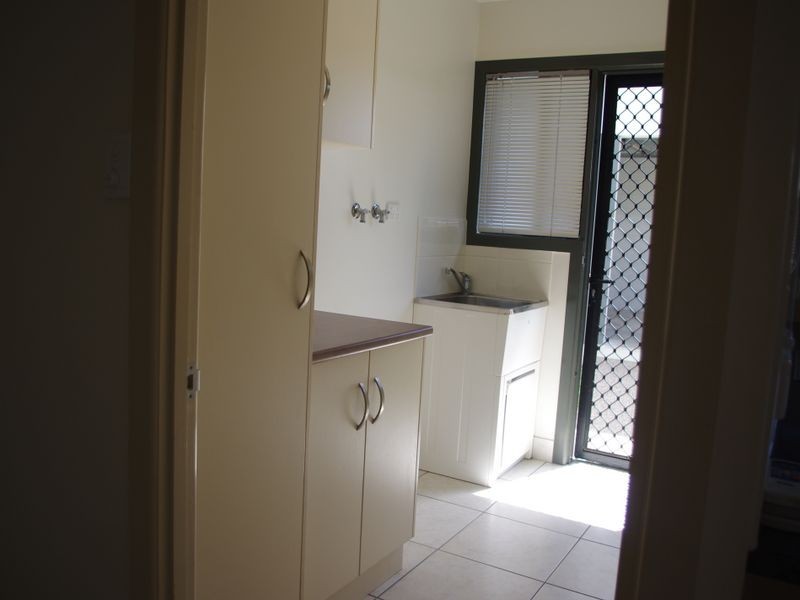 1/25 Don Street, Bowen QLD 4805