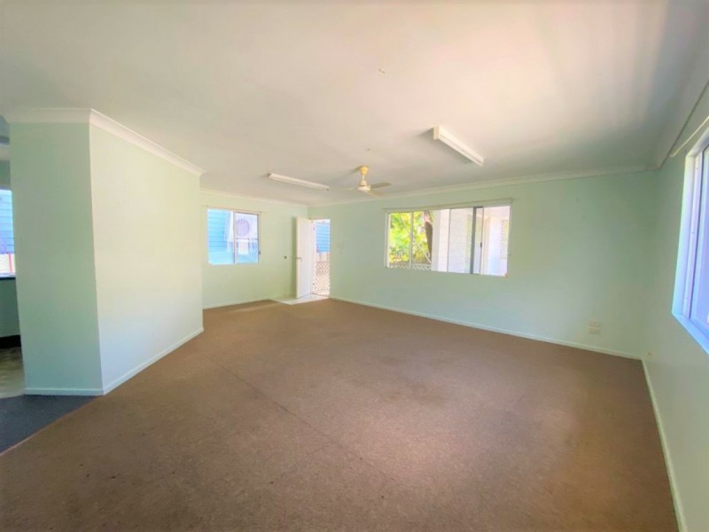 26 Poole Street, Bowen QLD 4805