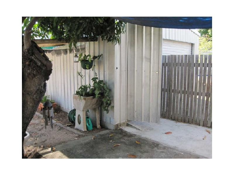 8 Rodney Street, Bowen QLD 4805