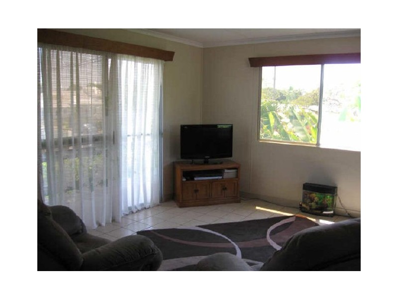 29 Murroona Street, Bowen QLD 4805