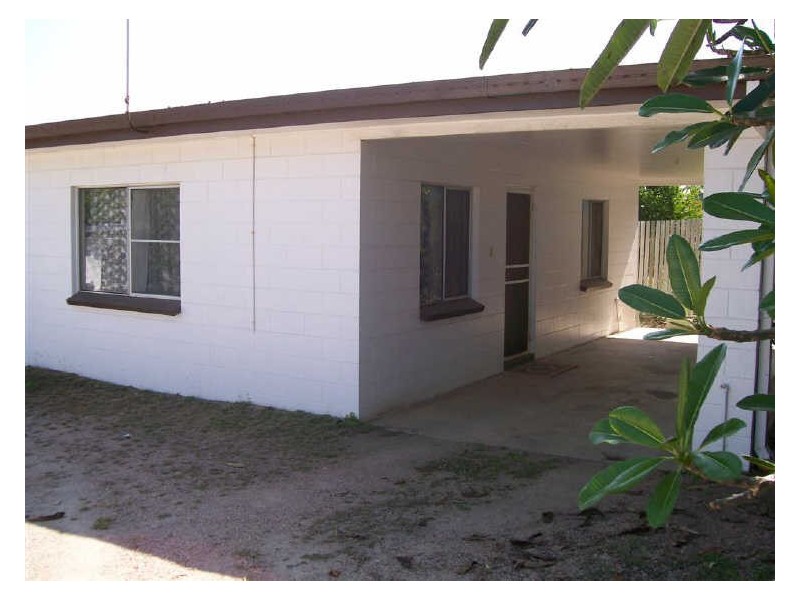 6/1 Casuarina Street, Bowen QLD 4805