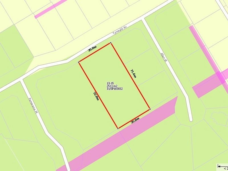 13-15 Tynwald Avenue, Bowen QLD 4805