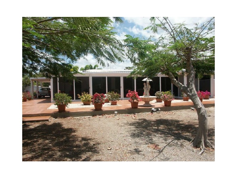 51 Edwards Esplanade, Bowen QLD 4805