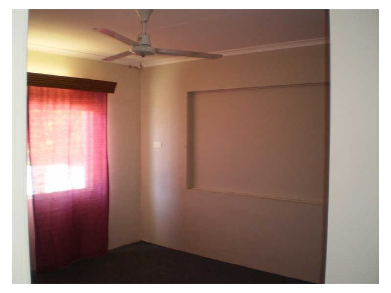 4 Casuarina Street, Bowen QLD 4805