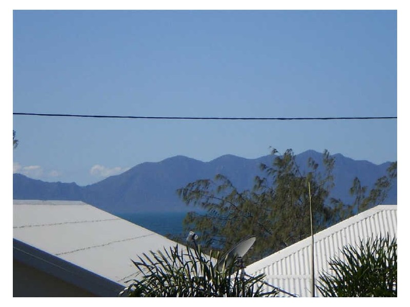 4 Casuarina Street, Bowen QLD 4805
