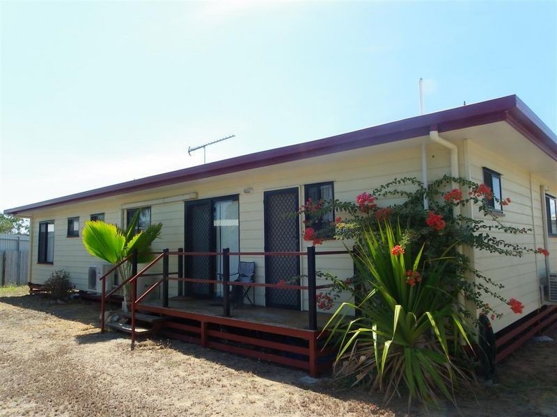 30 Emmerson Drive, Bowen QLD 4805